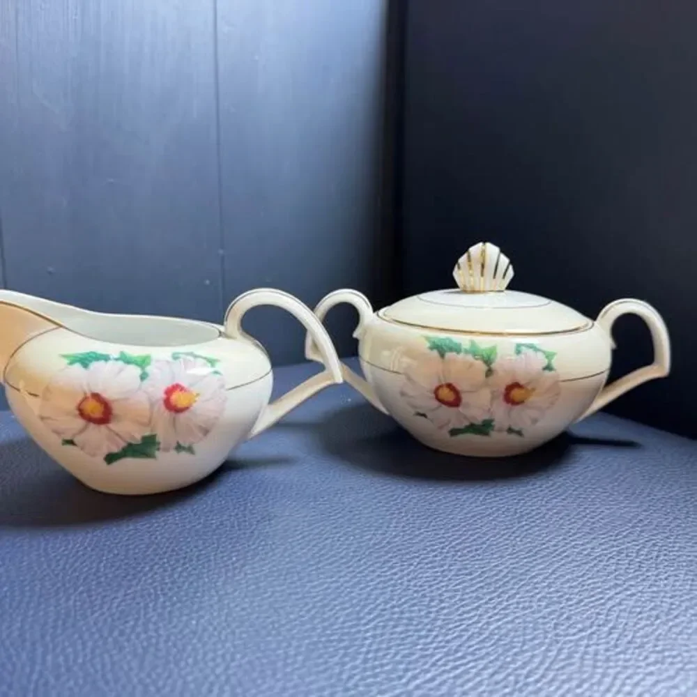 Vintage Narumi Japan Fine China Creamer & Sugar Bowl Set - NAR9 White Flowers